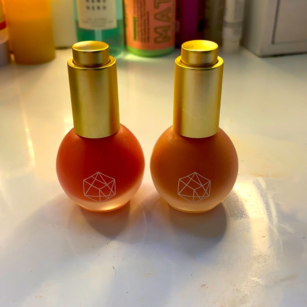 EM cosmetics liquid blush